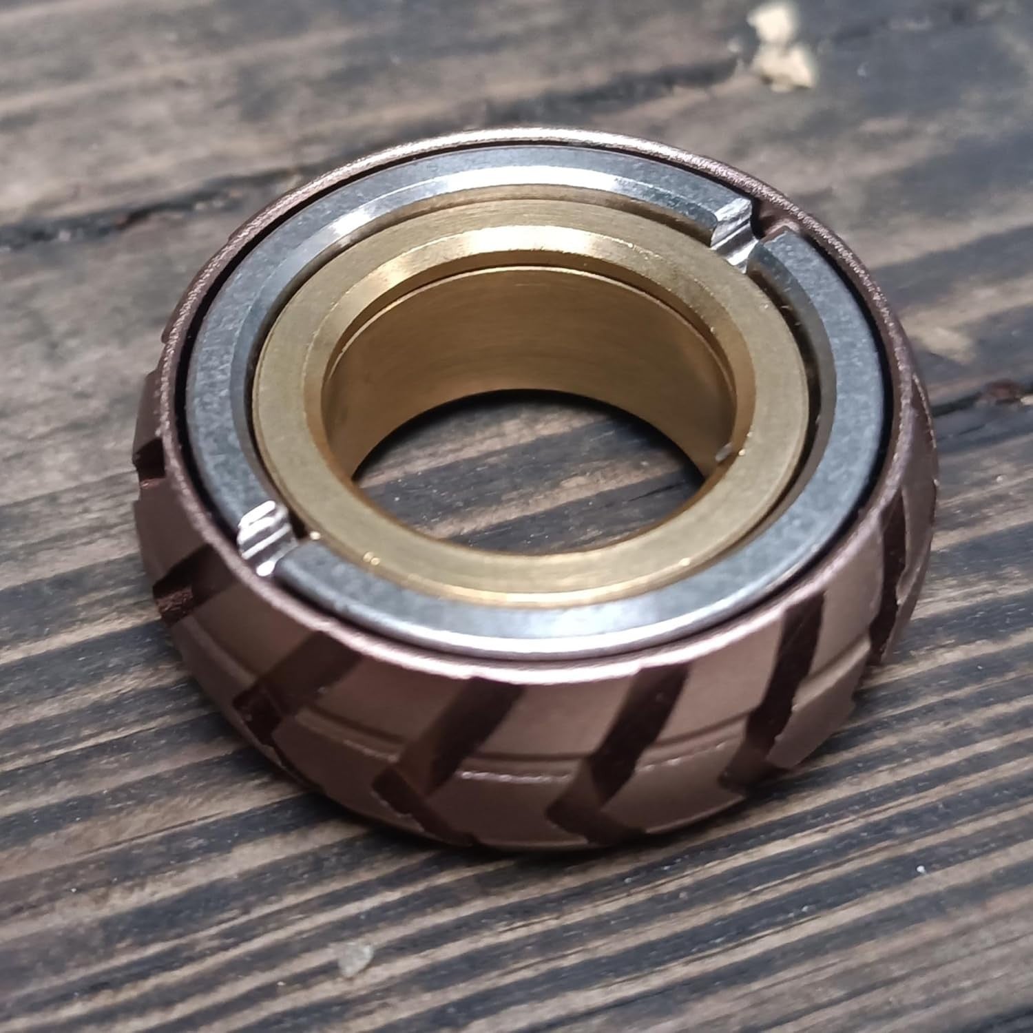 Gold Magnetic Haptic Fidget Ring Stainless Steel Quiet Stress Toy