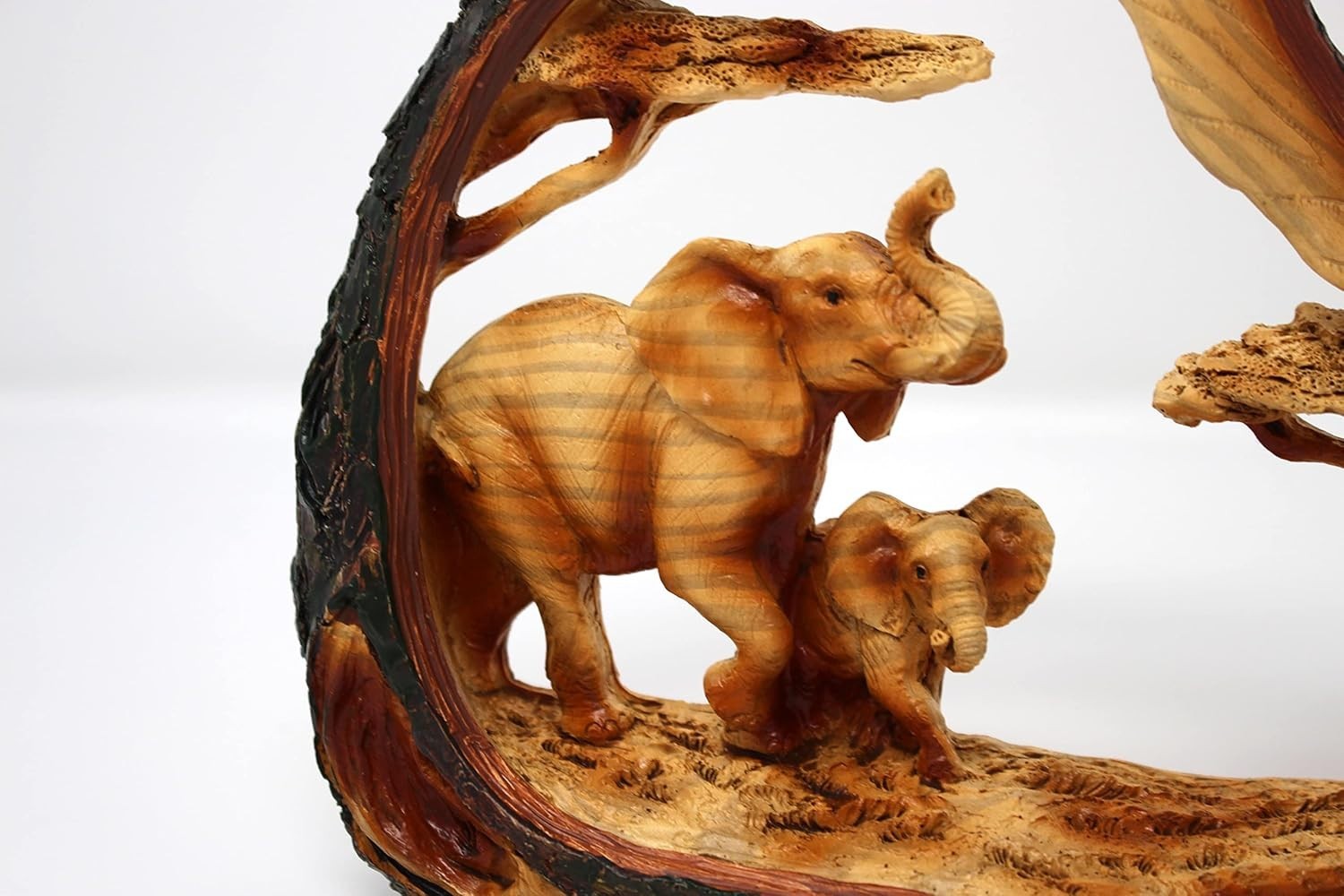 Elephant Family Ornament 31cm Resin Wildlife Sculpture Rustic Home Decor Gift