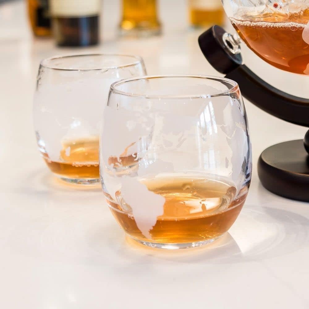 Globe Whisky Decanter Set with Tumblers | 1L Nautical Design Gift Set