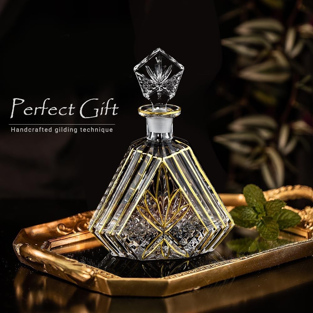 Gold Crystal Whiskey Decanter Set 600ml with 2 Glasses – Luxury Gift for Men
