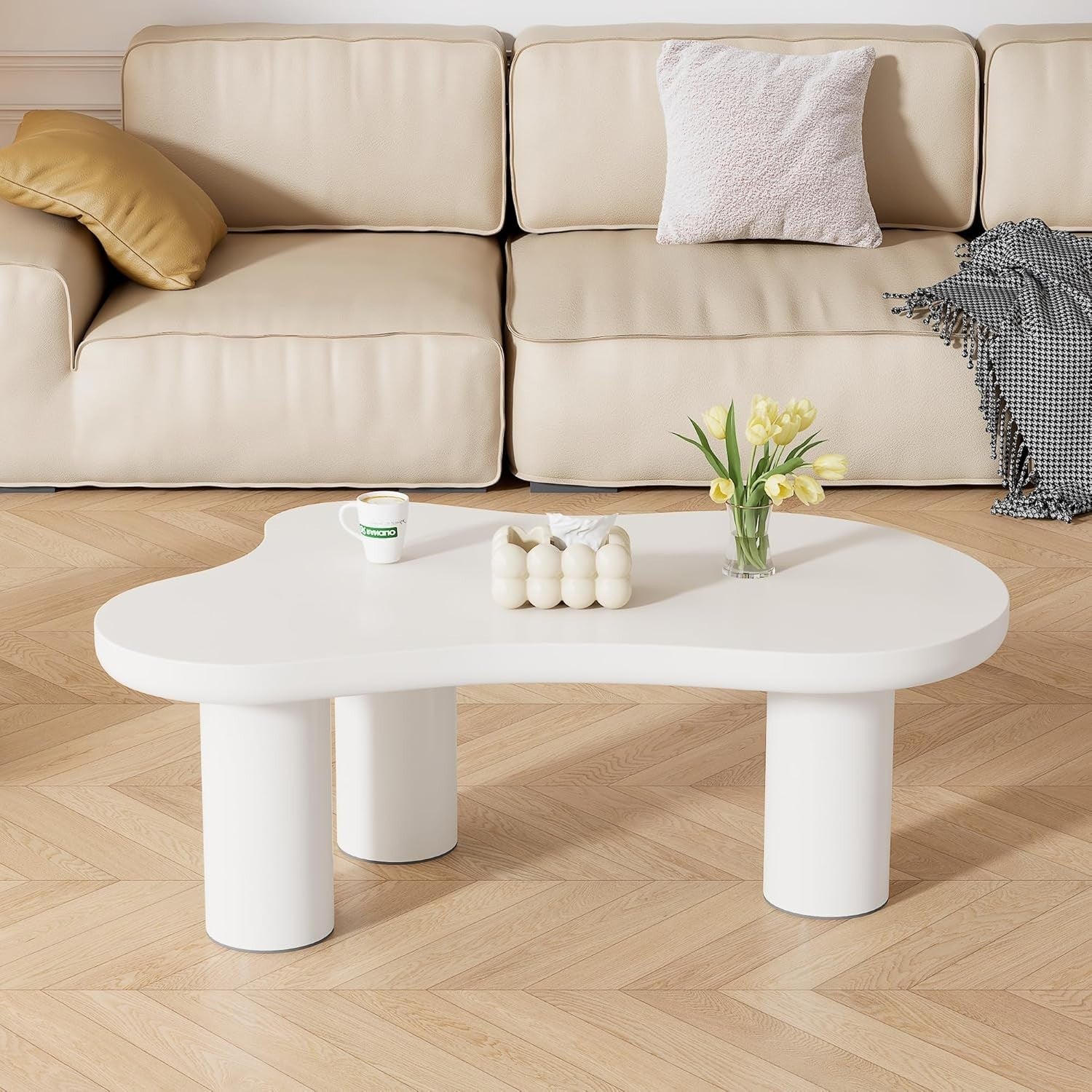 Unique Cloud-Shaped Coffee Table, Spacious 107x66x40.5cm, Modern & Stable
