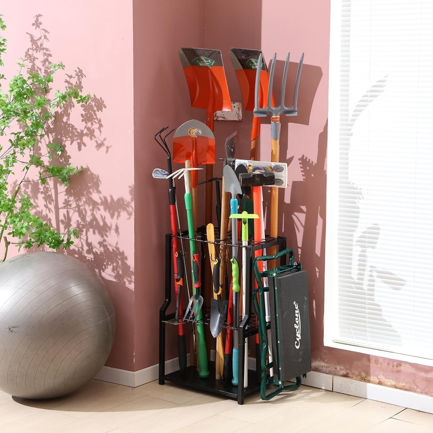 Free-Standing Yard Tool Rack 32.5x47.8x70cm Heavy-Duty Garage Storage Organizer