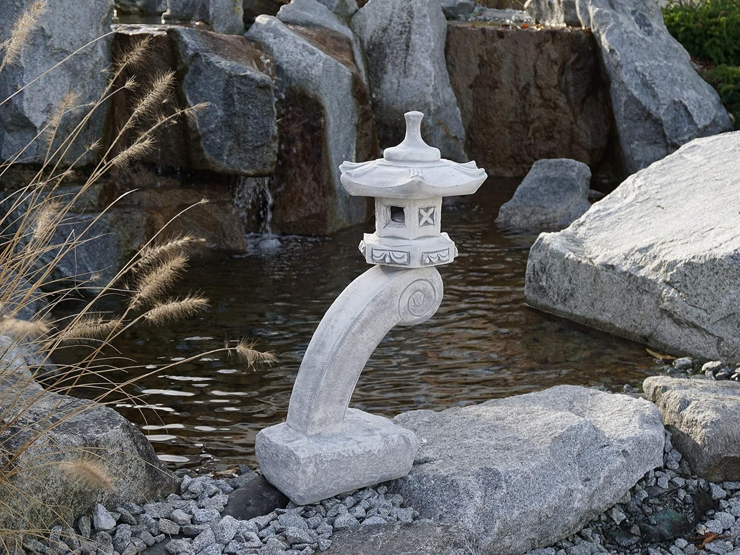 Japanese Stone Lantern Yukimi 62CM, Grey, Frost-Proof Garden Decor