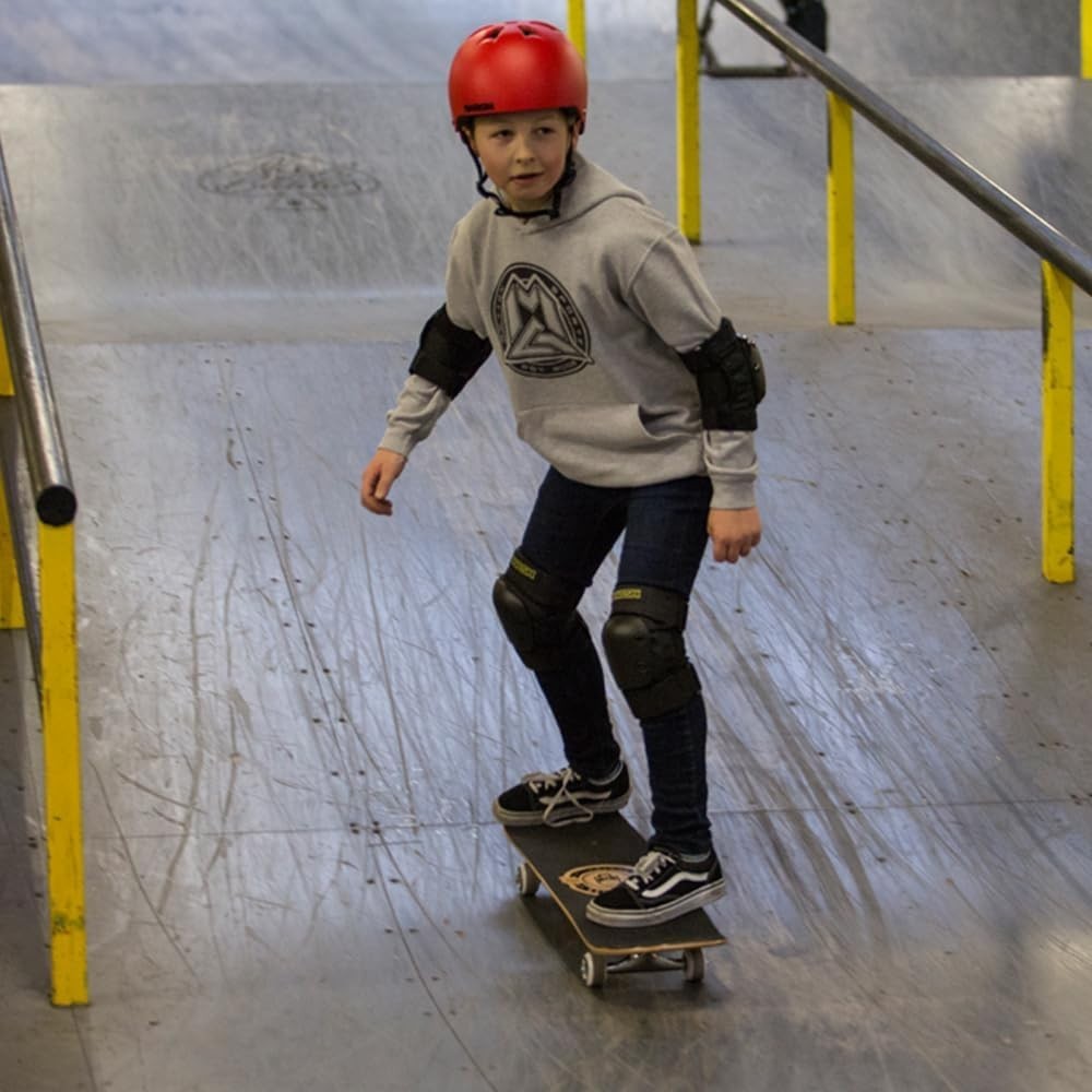 Beginner Complete Skateboard 31" × 8" Maple Wood Double Kick Deck