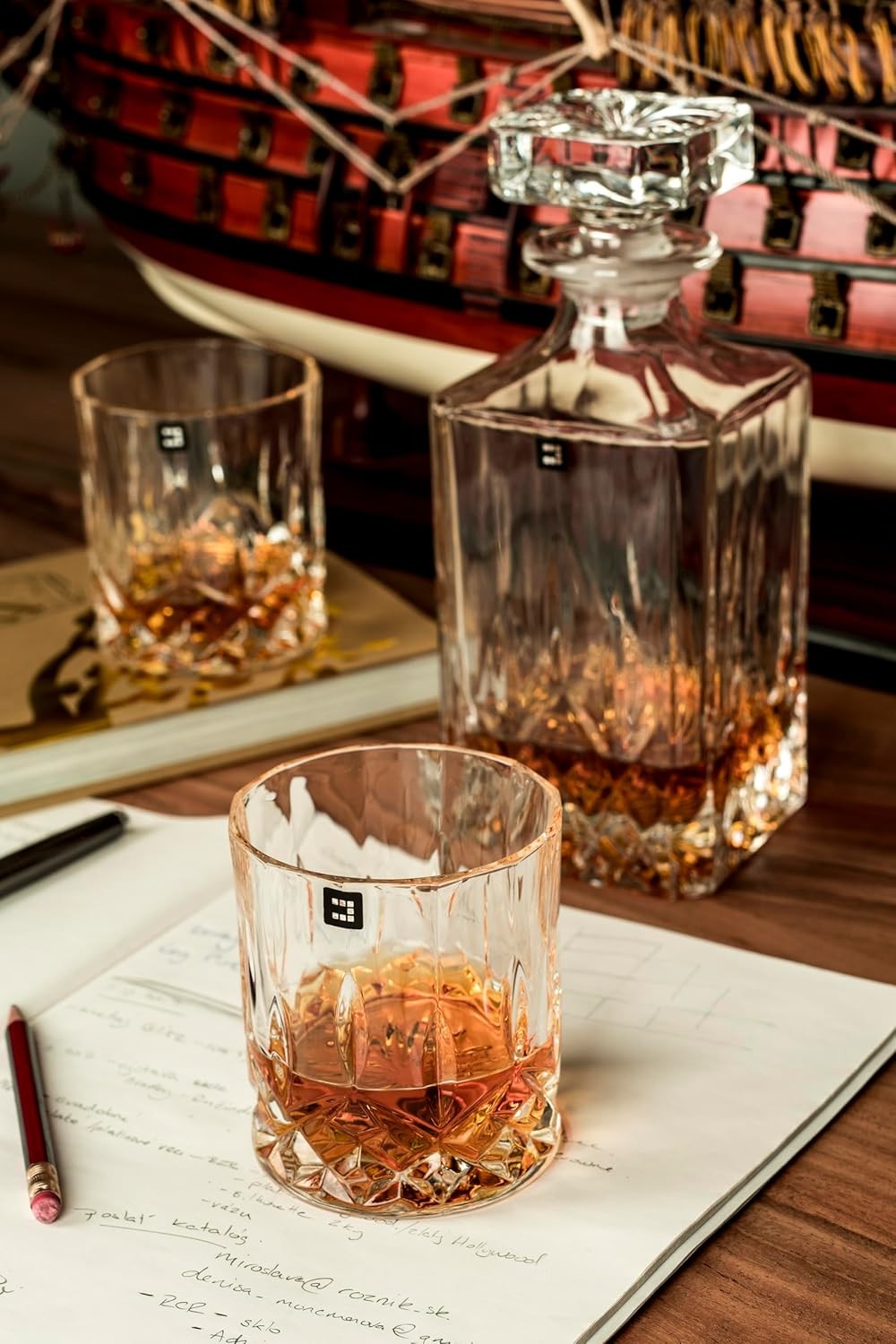 750ml Crystal Whiskey Decanter Cut Glass Design Luxury Gift Box Men Home Bar