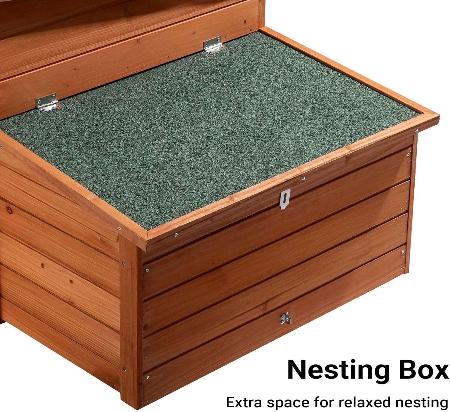 Wooden Chicken Coop with Nesting Box & Slide-Out Tray 136x74x70cm