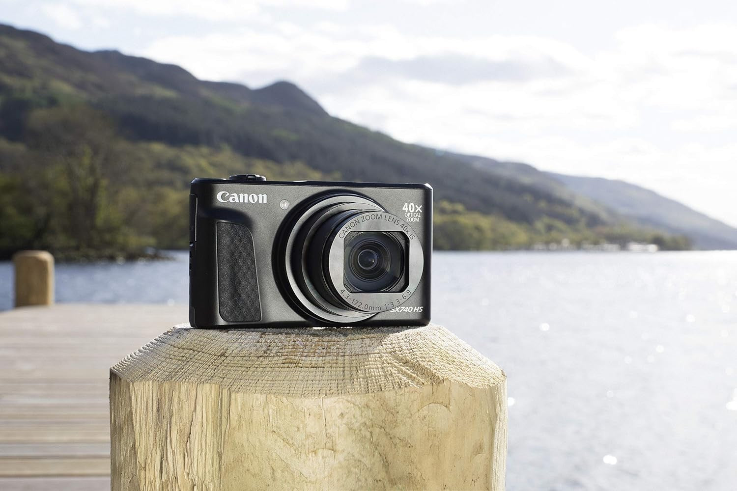 20.3MP 4K Digital Camera 40X Optical Zoom Flip Screen WiFi Bluetooth