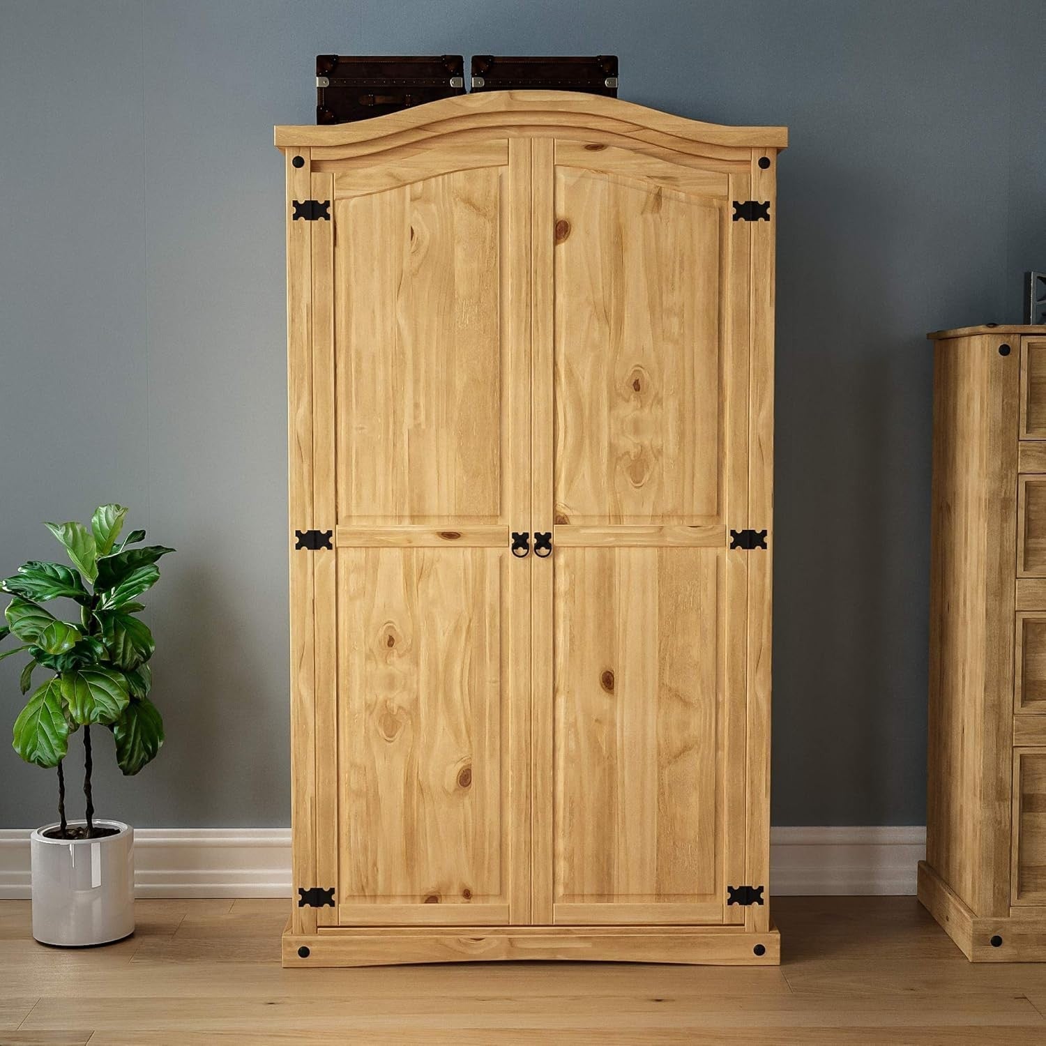 Solid Pine 2 Door Wardrobe Rustic Distressed Wax Storage Bedroom Cabinet