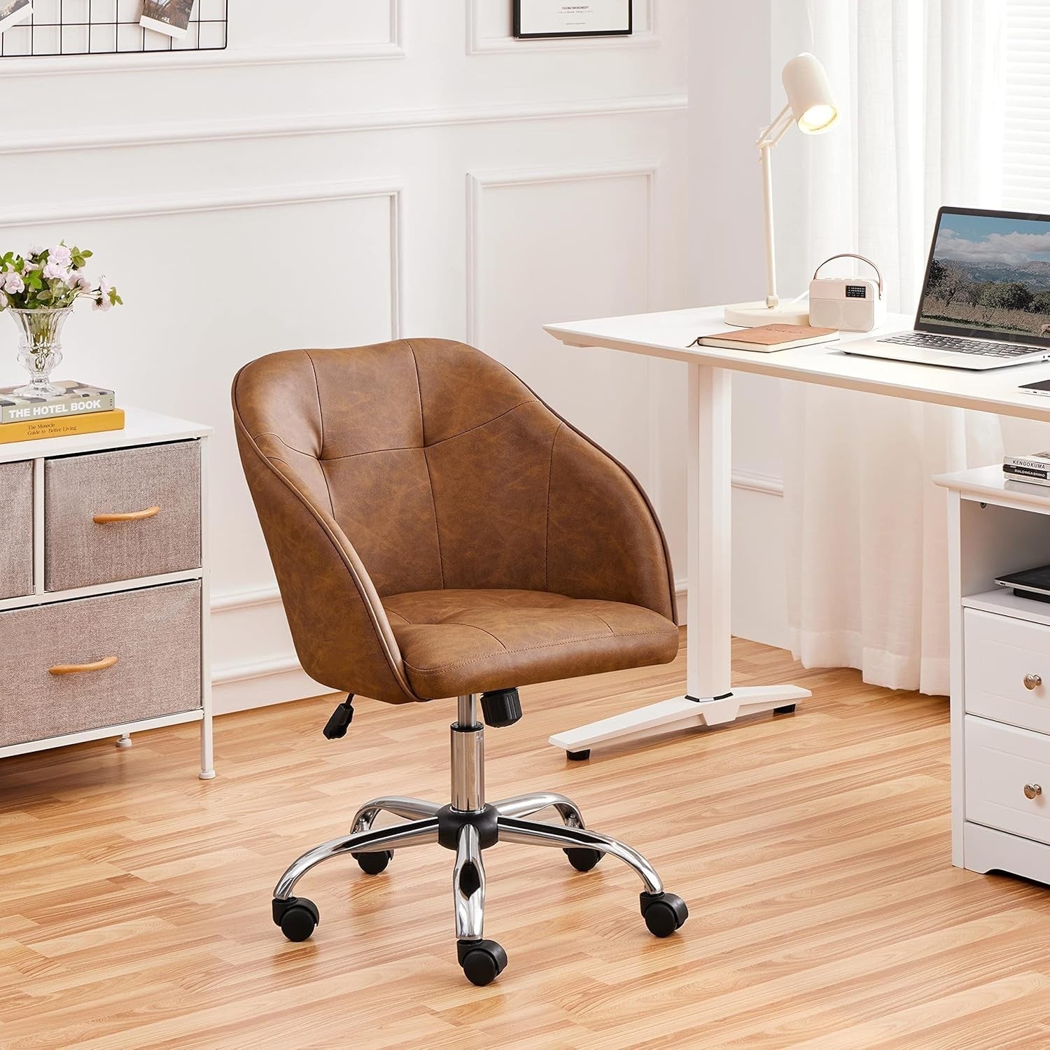 Ergonomic Faux Leather Office Desk Chair Adjustable Swivel Armchair Brown
