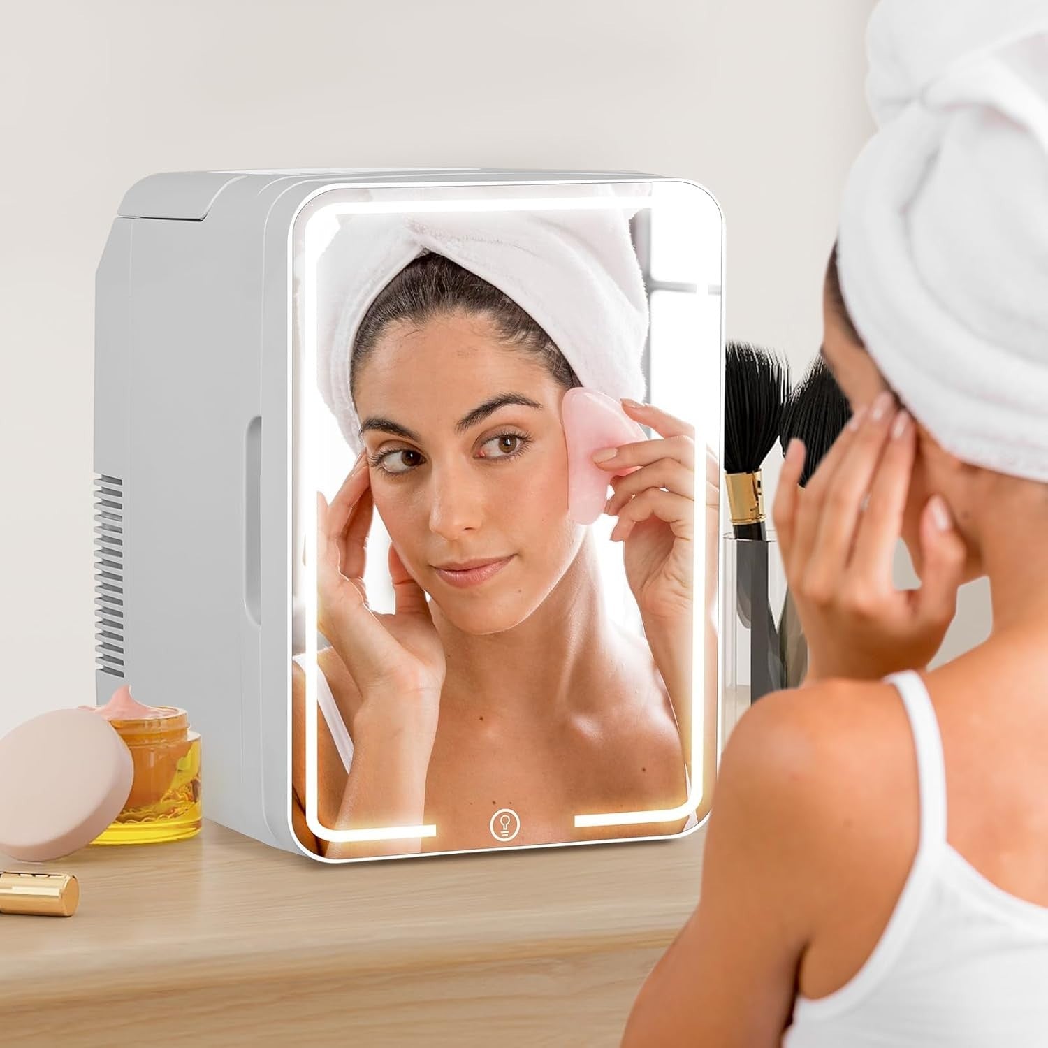 Portable Mini Skincare Fridge 10L LED Mirror AC/DC Bedroom Car