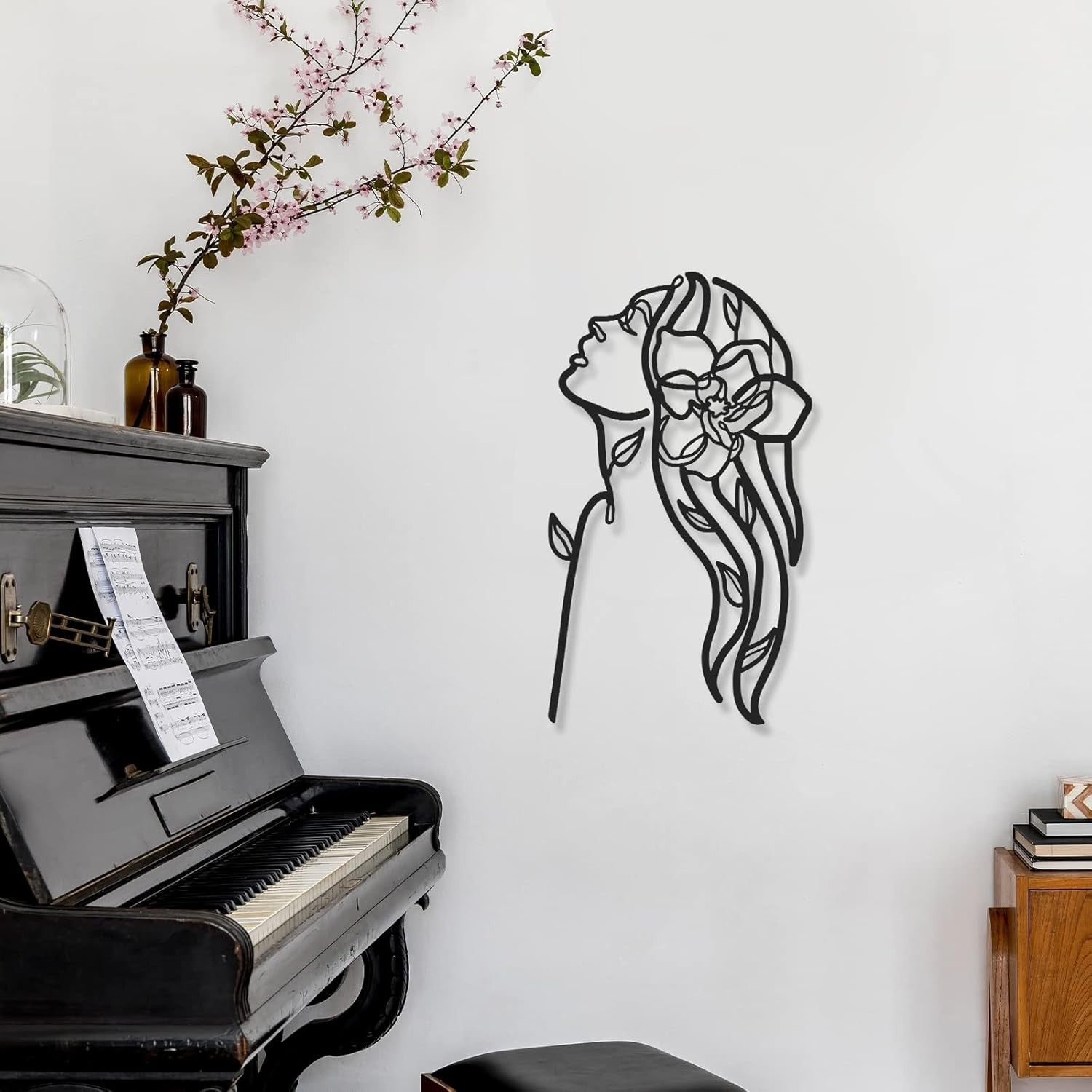 Black Metal Wall Art Set 4 Minimalist Woman Line Sculptures