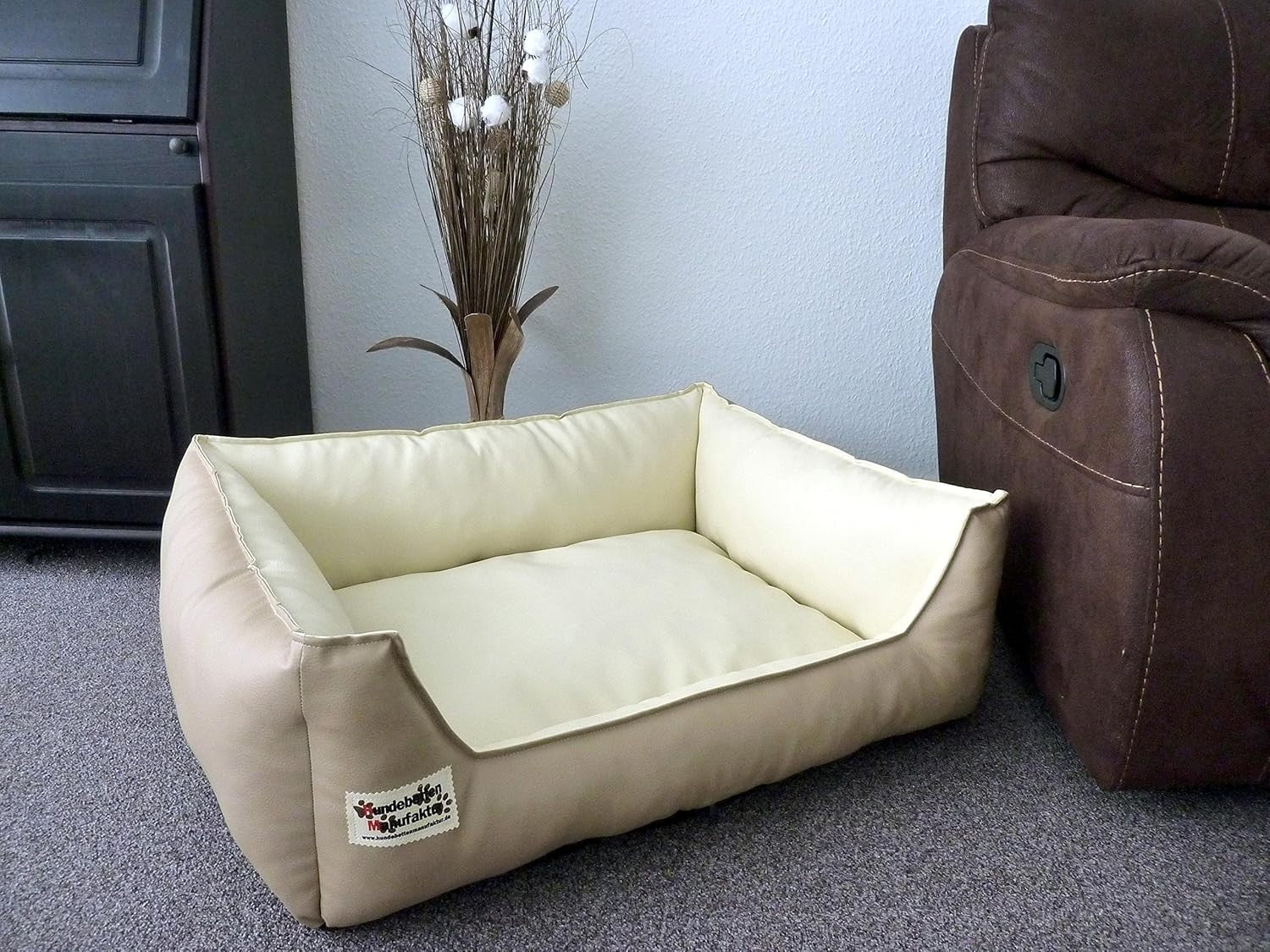 110x85cm Faux Leather Dog Bed Sofa Waterproof Beige