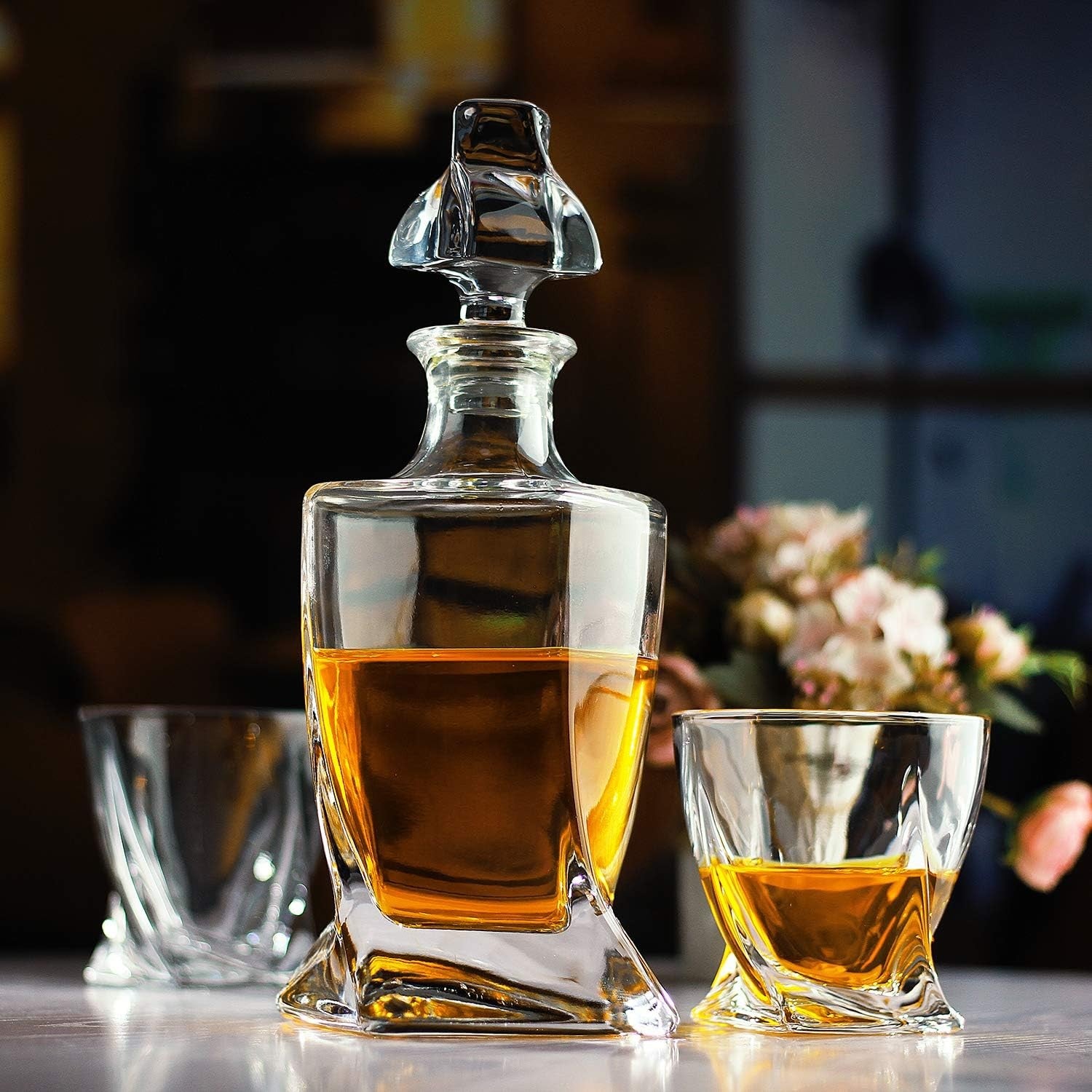 Twisted Whiskey Decanter 25oz Premium Glass Liquor Bottle with Stopper Gift