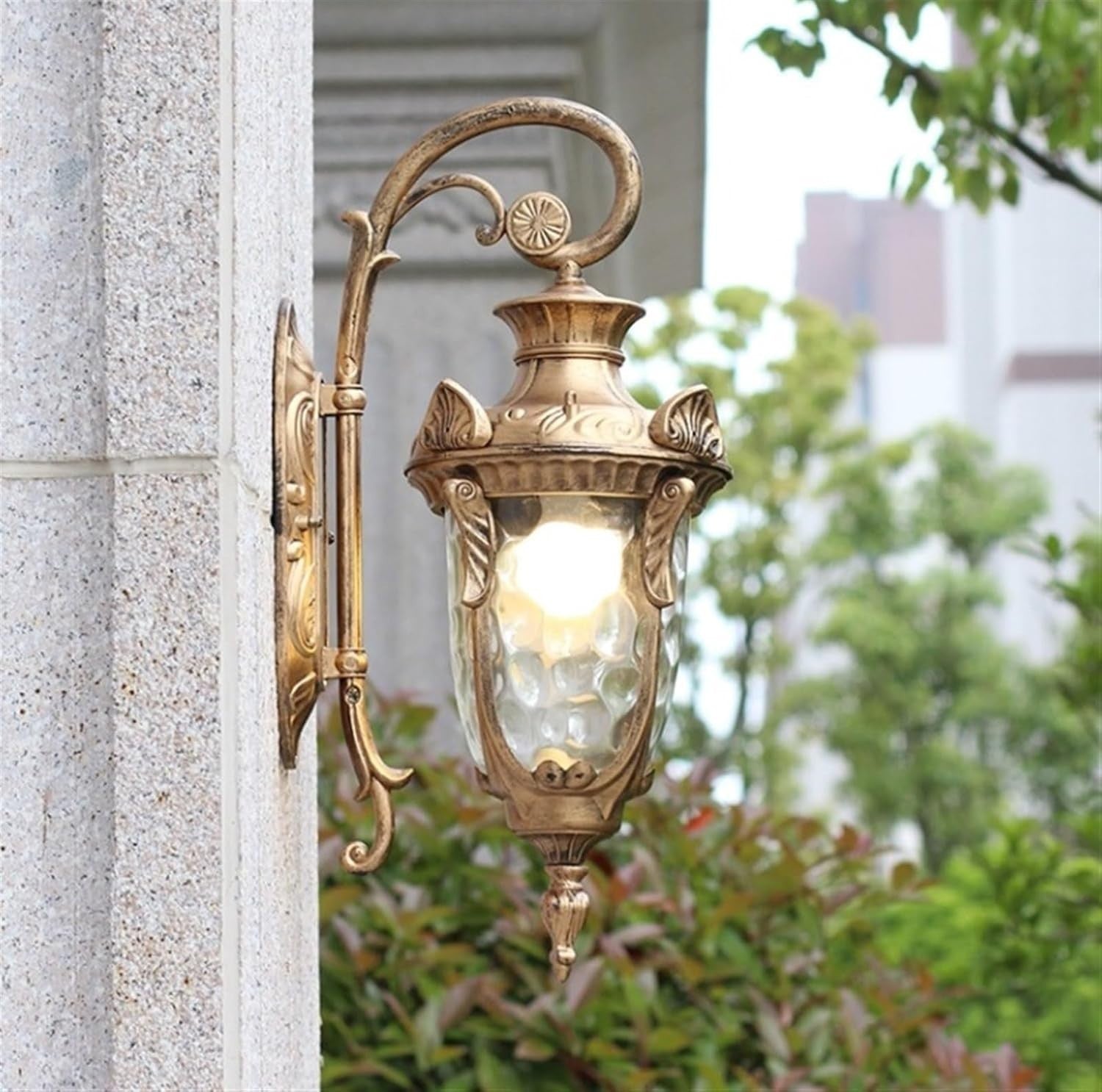 Retro Outdoor Wall Sconce – Bronze Vintage Waterproof Lamp (25×44 cm)