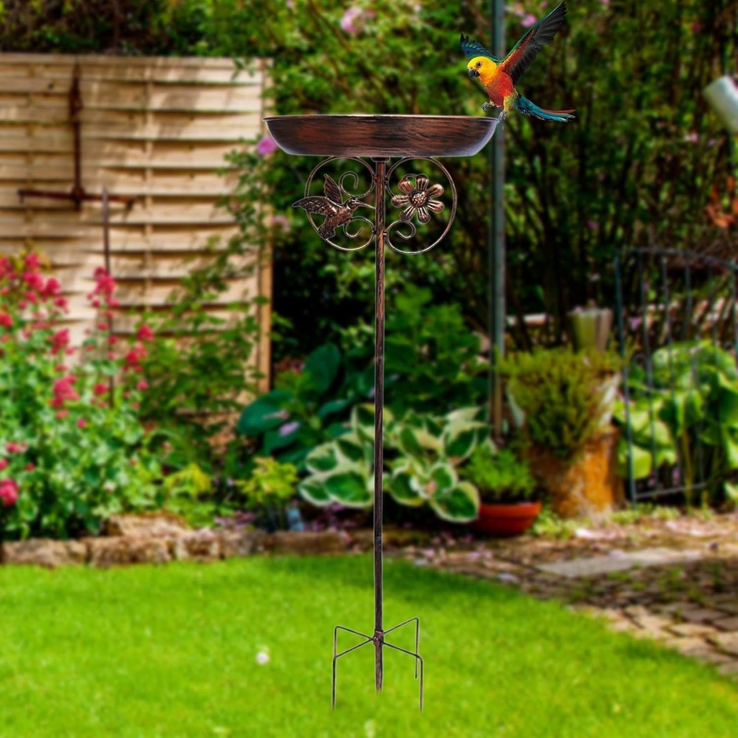 Vintage Outdoor Bird Bath Feeder Bowl Metal Garden Stake Stand Weatherproof