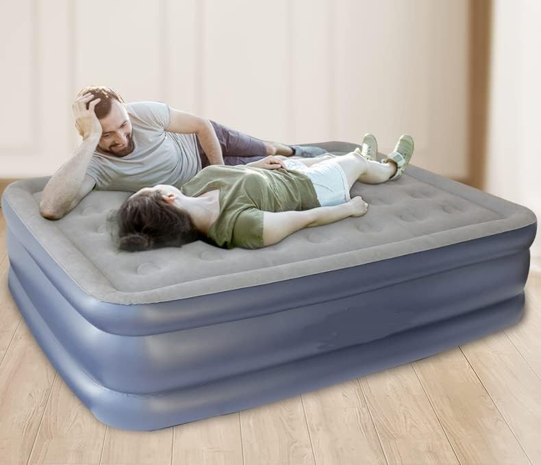 Single Inflatable Air Mattress 192x99x45cm Built-In Pump Soft Top Bed
