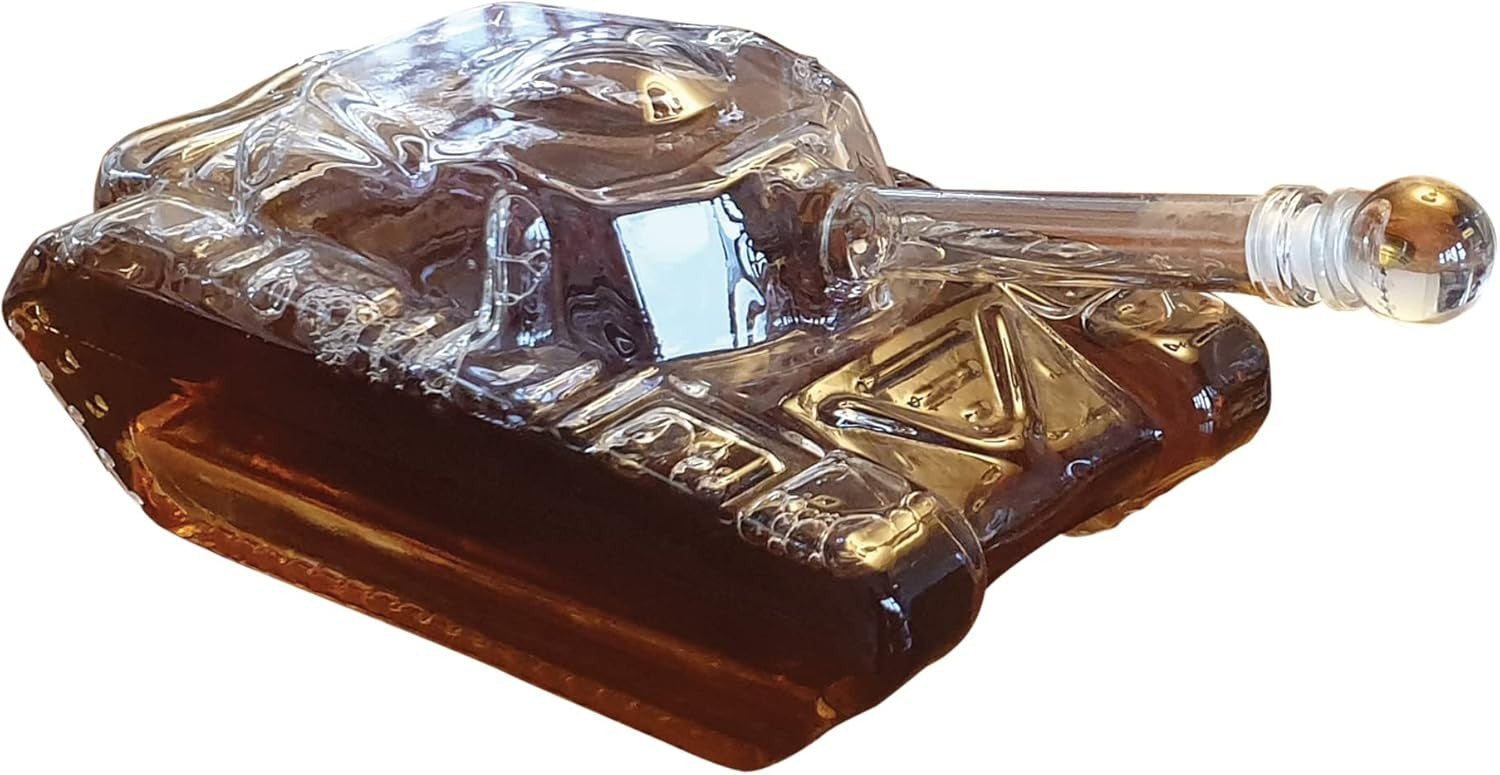 Tank Design Whiskey Decanter 1000ml – Unique Gift for Home Bar & Drinks Display
