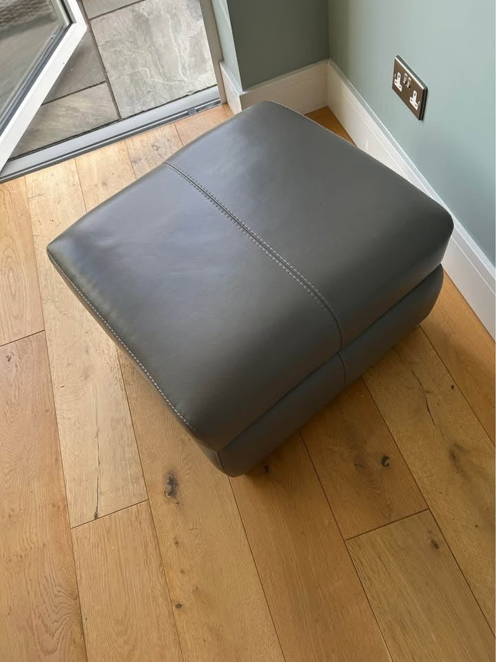 Splendid Large Grey Leather Corner Sofa + Footstool (PTP)