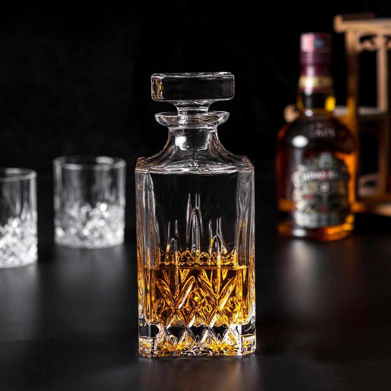 Crystal Whisky Decanter Set 750ml with 4 Glasses Luxury Gift Box 5-Piece