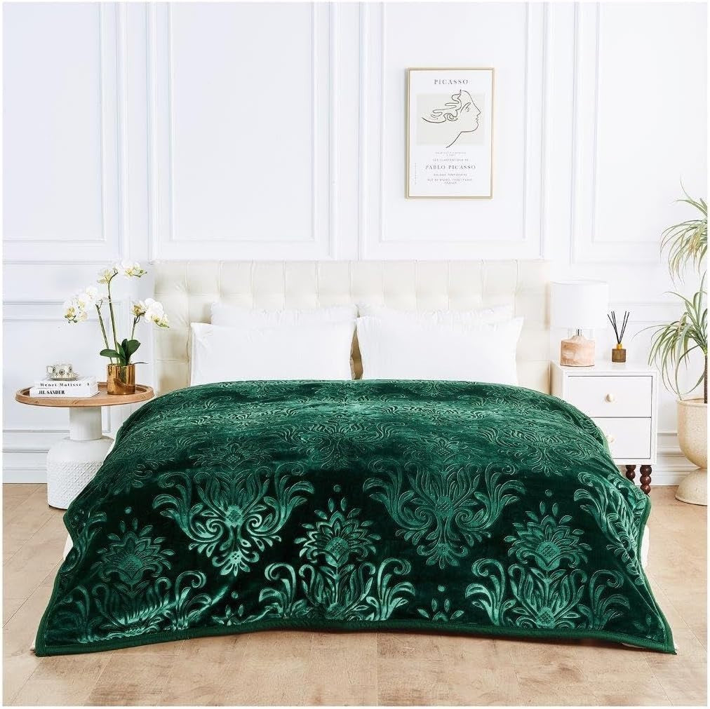 Dark Green 4kg Damask Weighted Blanket 200x240cm King Fleece