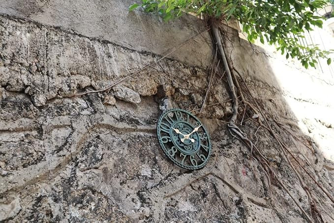 Outdoor Waterproof Garden Wall Clock 12in Retro Vintage Quartz Battery Large