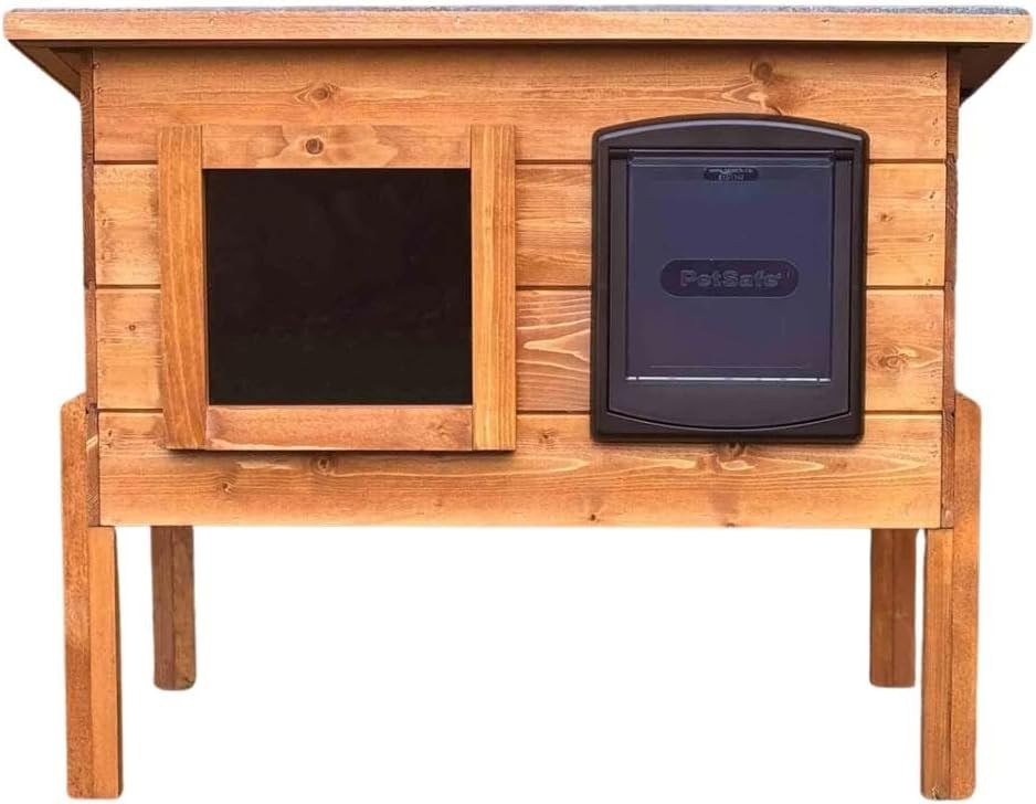 Self-Heating Outdoor Cat Kennel | Pine Wood, Ventilated, Ready to Use