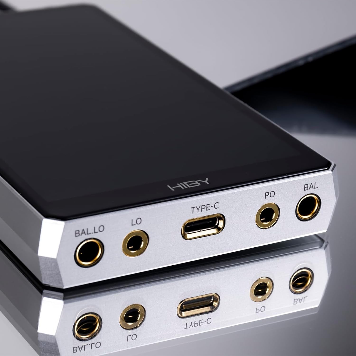 Hi Res Audio MP3 Player Android 12 Bluetooth WiFi 2TB Expandable