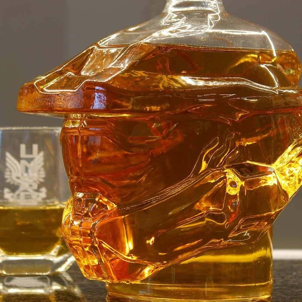Helmet Style Whiskey Decanter Set with 4 Glasses 1.6L Gaming Bar Gift