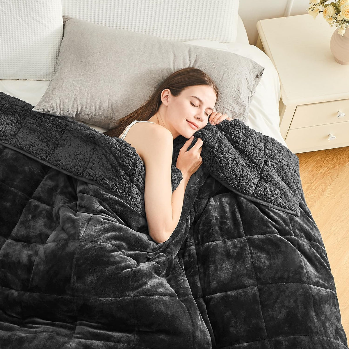 Weighted Blanket 12lb Sherpa Fleece Cozy Sleep Aid 48x72 Black Twin/Full