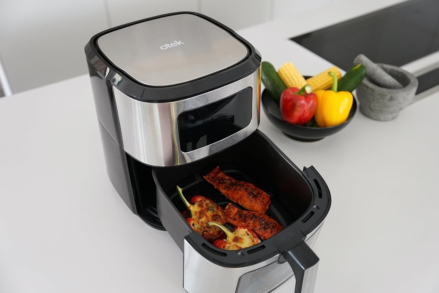 Air Fryer 6.5L 1700W Touchscreen Oil Free Low Fat Timer Temp Control