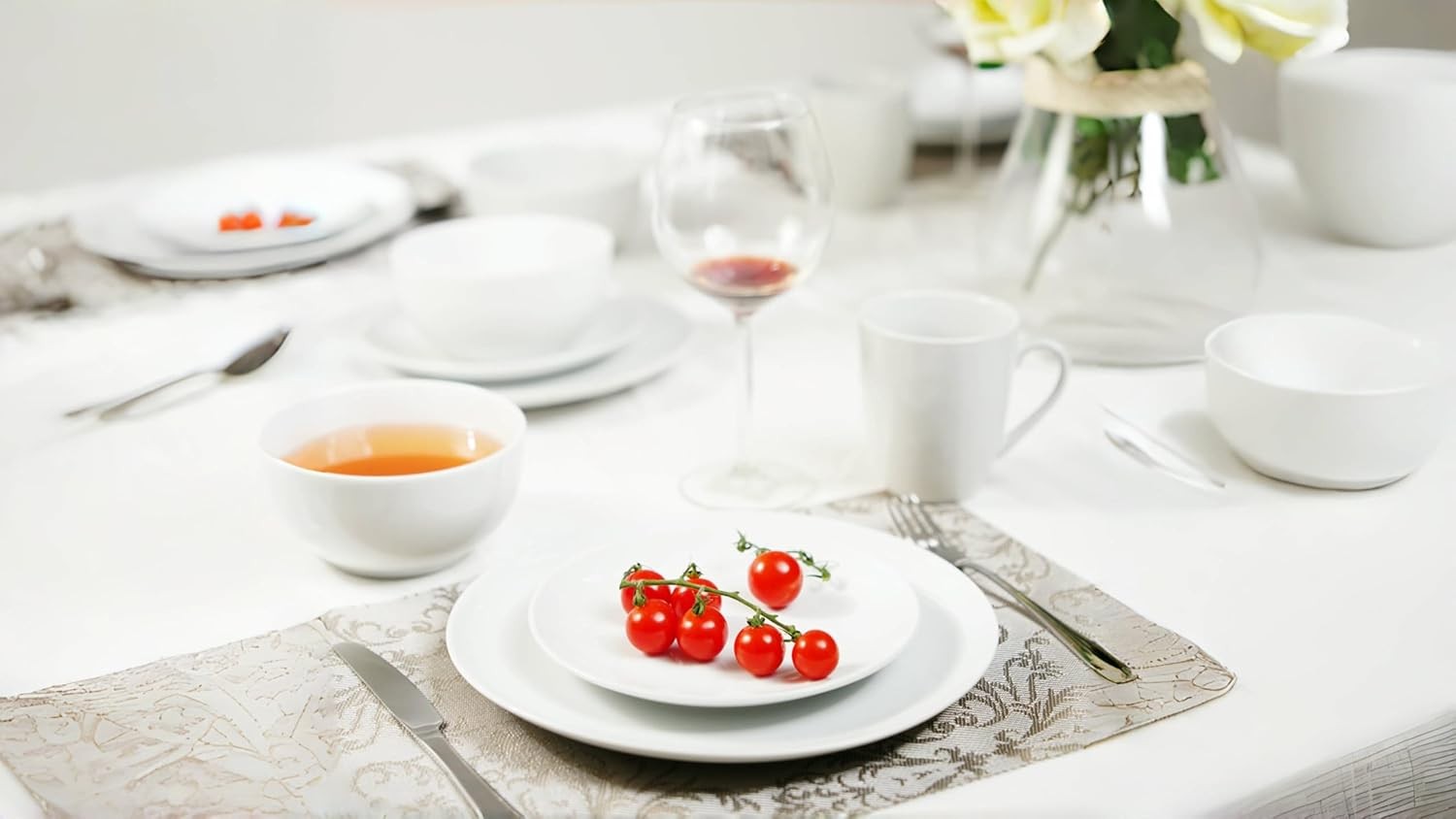 18pc Porcelain Dinnerware Set White Plates Bowls Microwave Dishwasher Safe