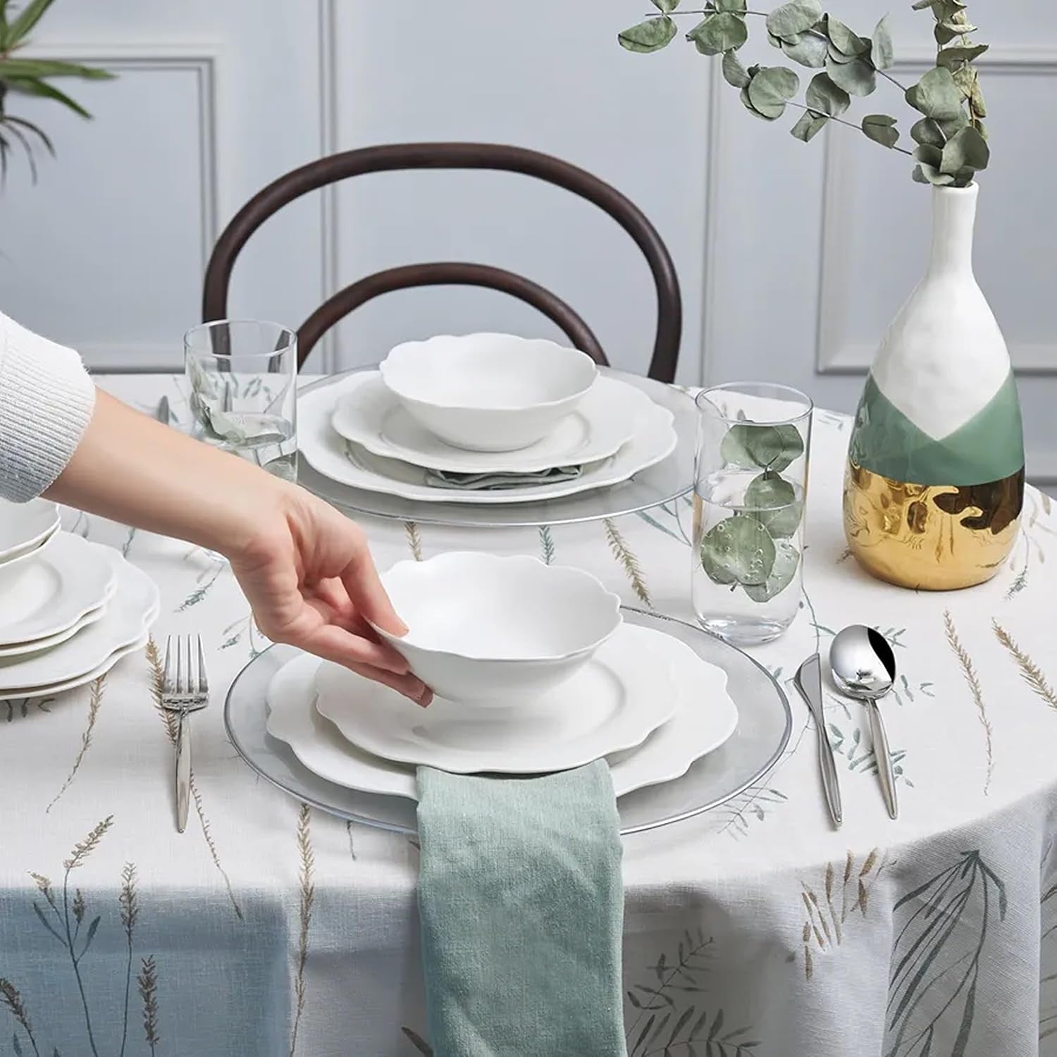 12pc Bone China Dinnerware Set Plates Bowls Elegant White for 4