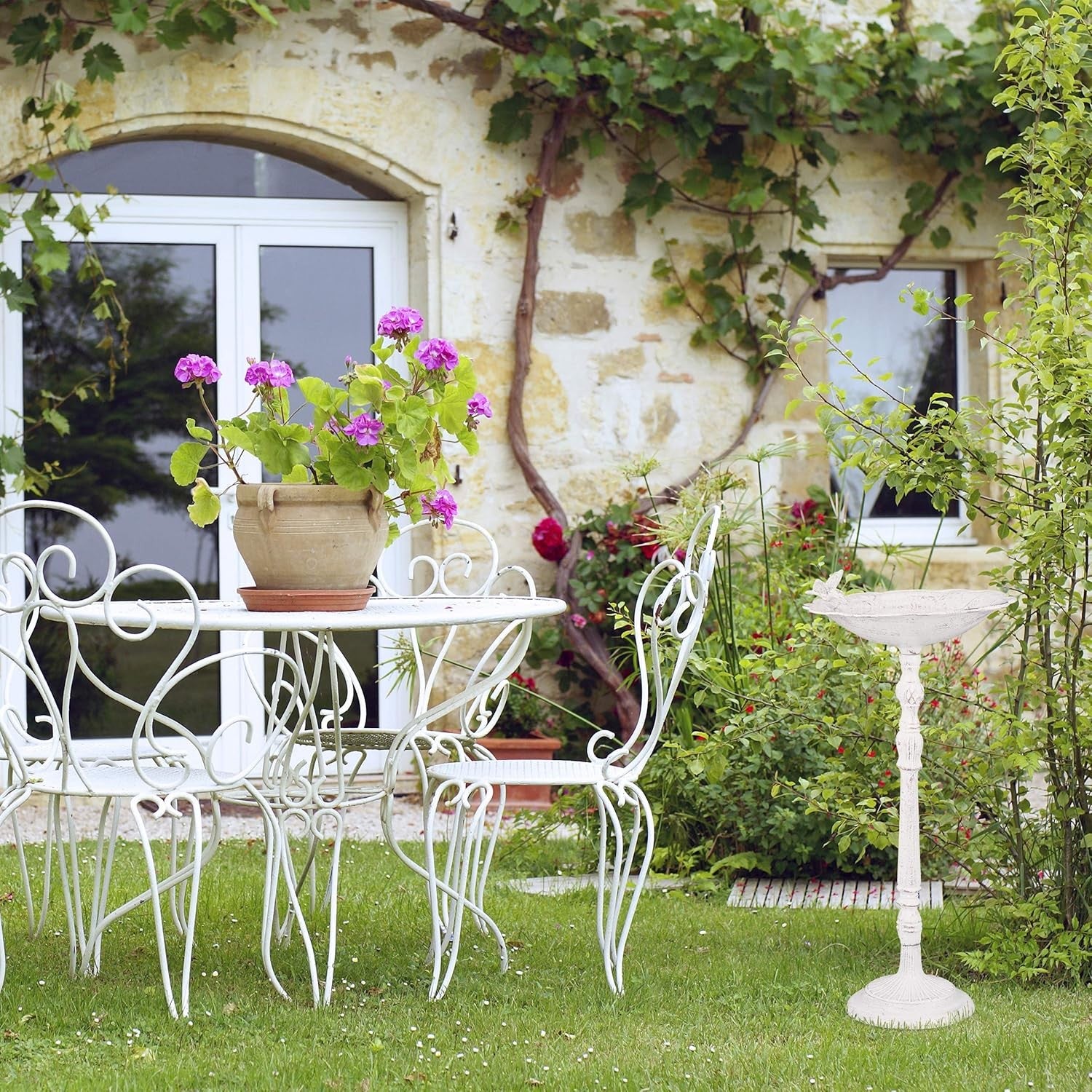 White Cast Iron Bird Bath | 74cm Antique Standing Garden Water Bowl