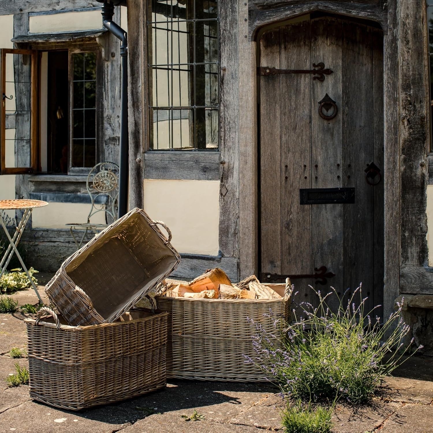 Large Wicker Storage Basket with Soft Lining & Wooden Handles – 68x46x42cm