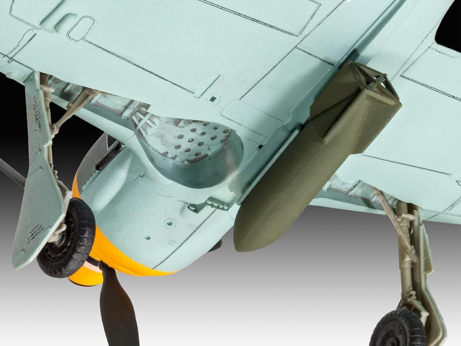 1:72 WWII Fw190 F-8 Fighter Model Kit w/ Paints, Glue & Brush – Gift Set