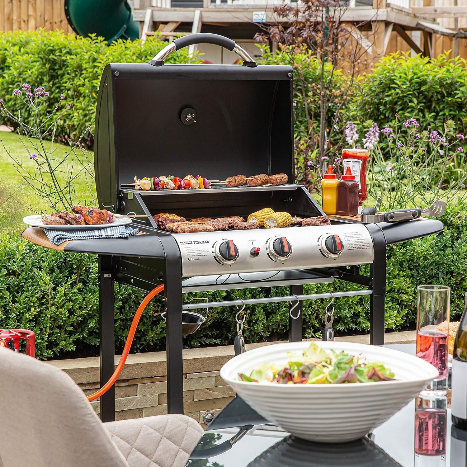 3 Burner Gas BBQ Grill with Automatic Ignition, Thermometer & Side Shelves