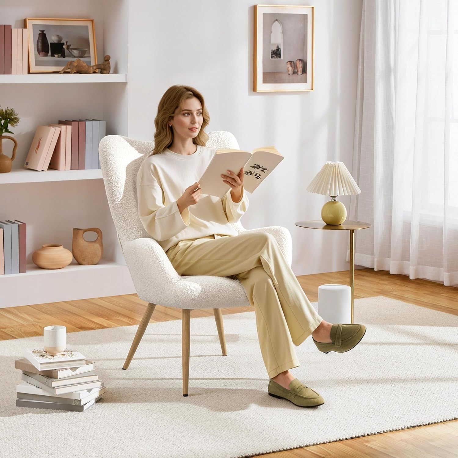 Cozy Sherpa Fuzzy Tub Chair with High Back & Wooden Legs for Living Room