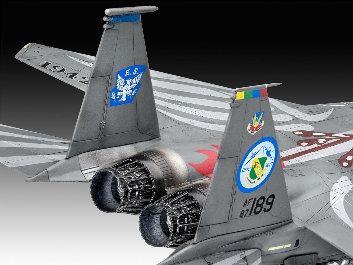 F-15E Strike Eagle 1:72 Fighter Jet Model Kit – Unpainted Display Build