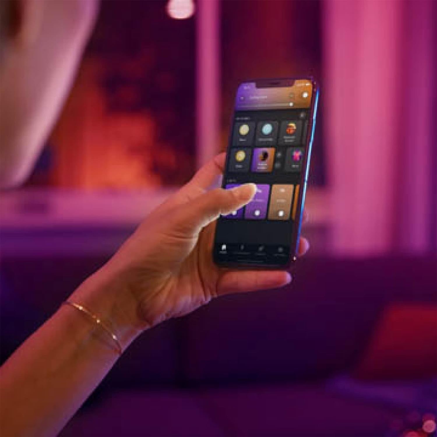 Smart LED Table Lamp with Bluetooth, Voice Control & Color Ambiance