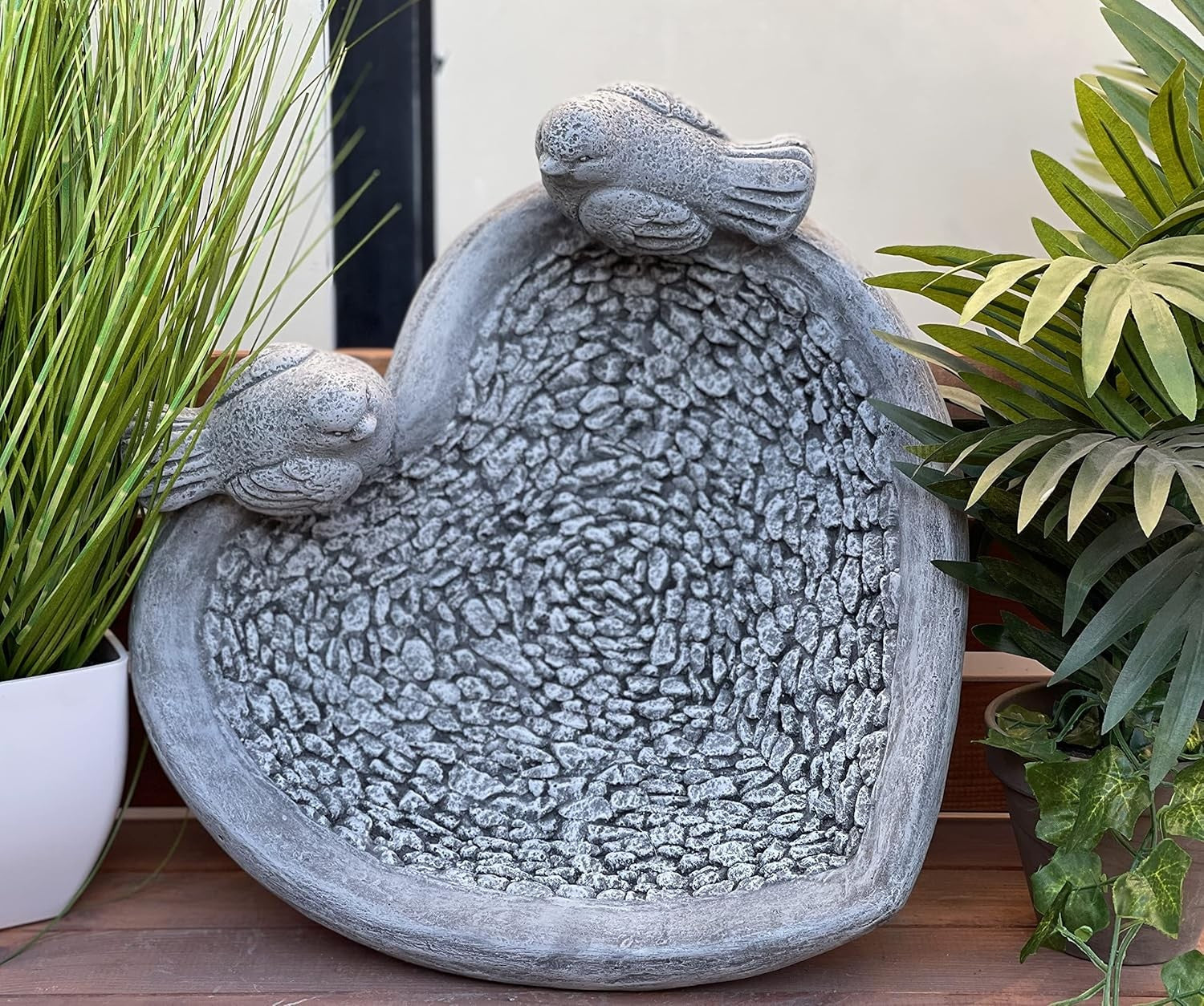 XL Stone Bird Bath 34cm | Frost-Proof Garden Bowl with 2 Birds Design