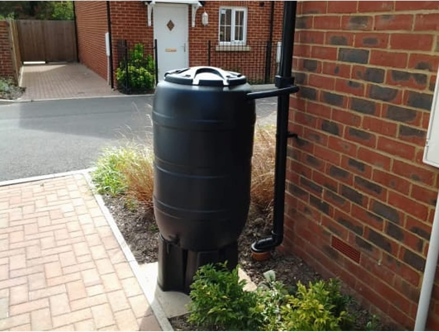 210L Black Water Butt Kit With Stand, Tap & Lockable Lid | Garden Rain Collector