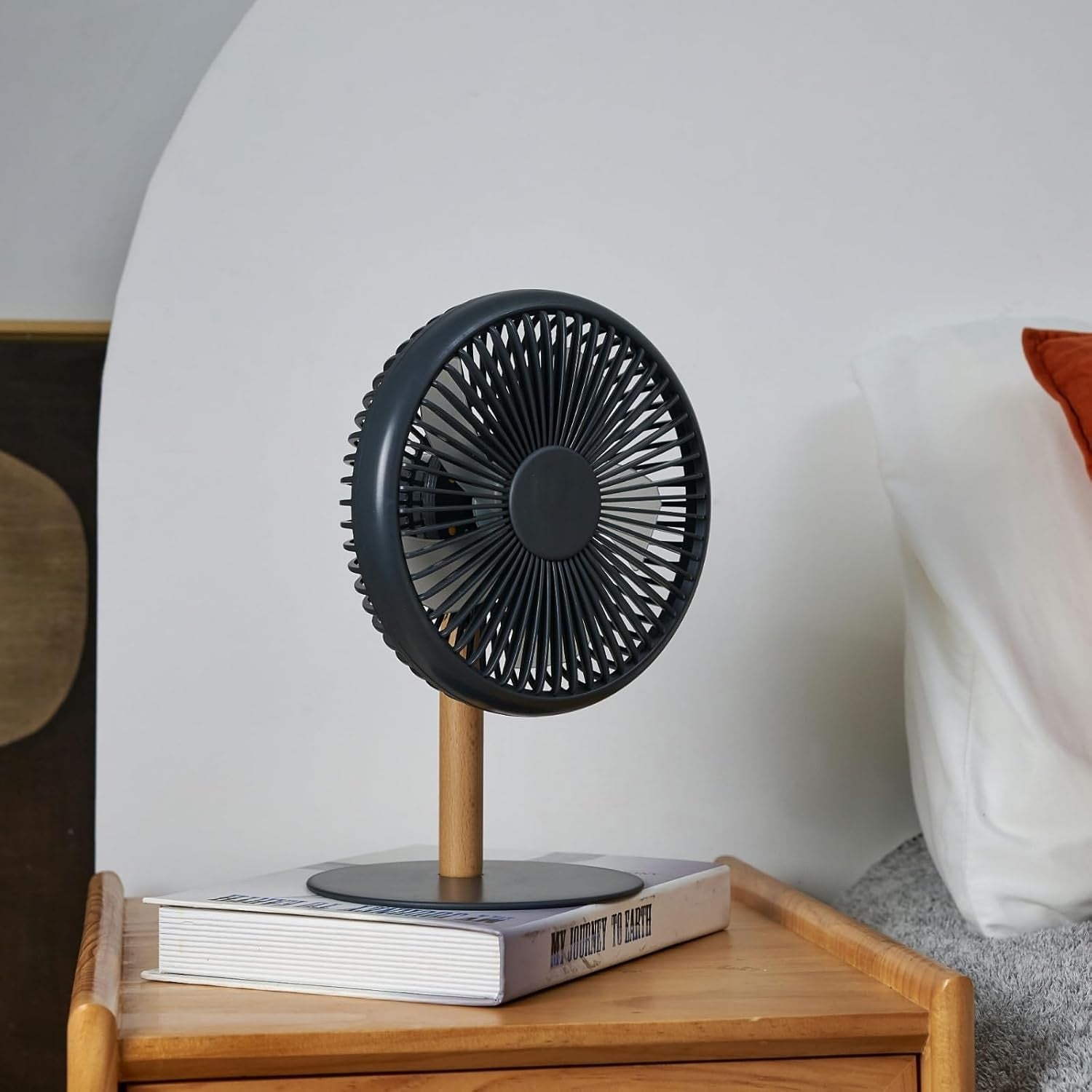 Portable Desk Fan 2-in-1 Rechargeable USB Remote Control Quiet Cooling LED Grey