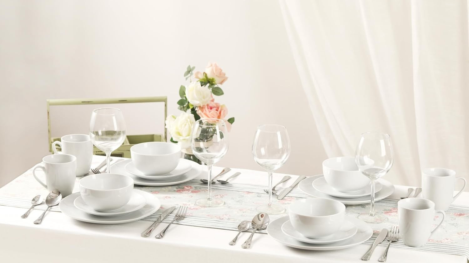 24 Piece Porcelain Dinnerware Set White Plates Bowls Mugs Dishwasher Safe