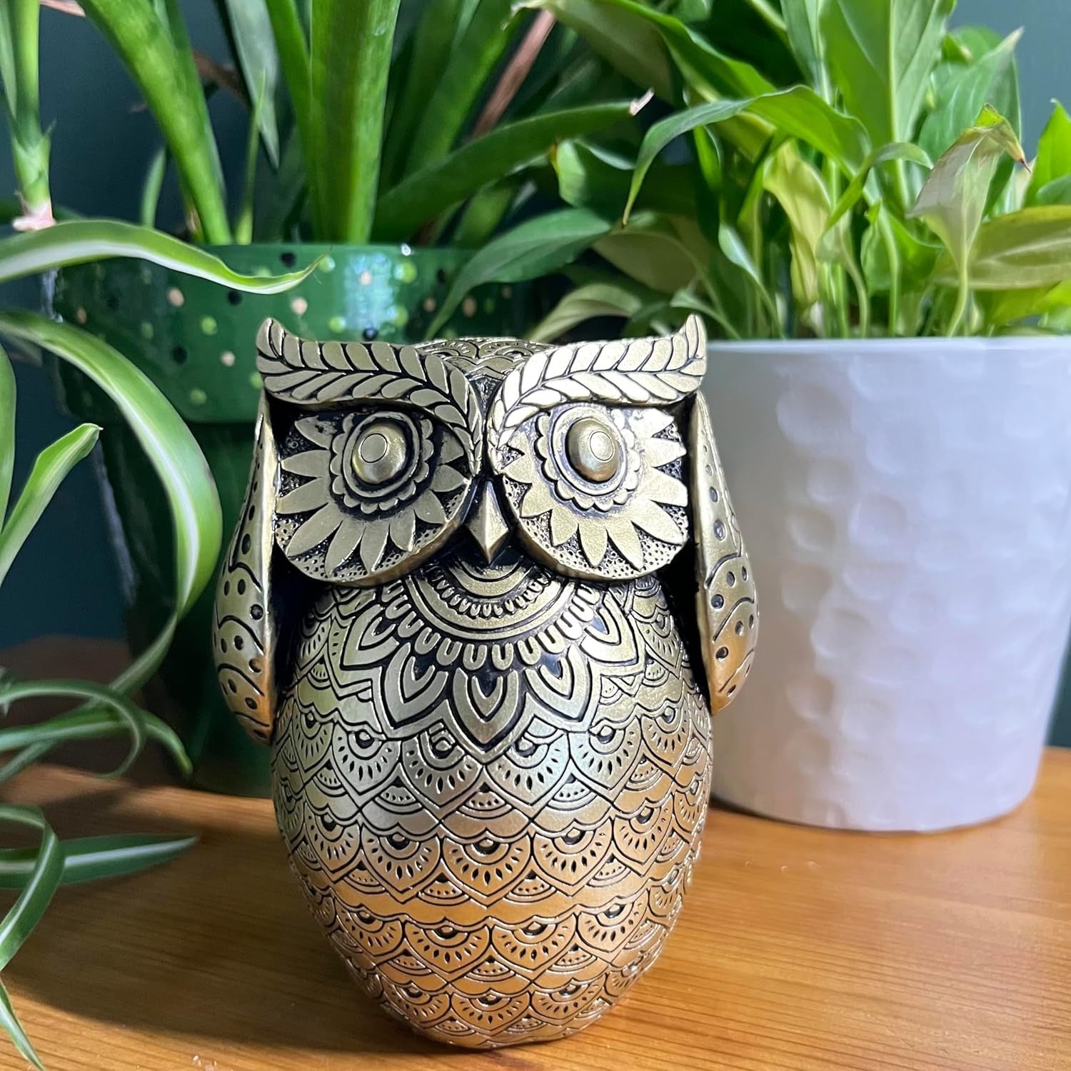 Golden Owl Ornament 13cm | Gold Home Decor Figurine | Detailed Polystone Statue