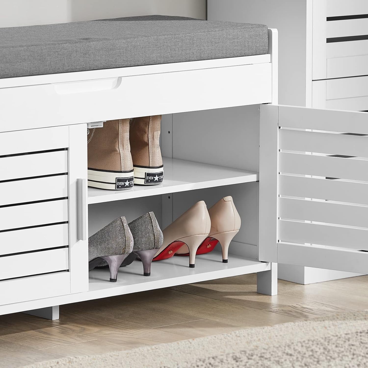 Shoe Storage Bench with Folding Padded Seat 2 Doors 90x33x50 cm White