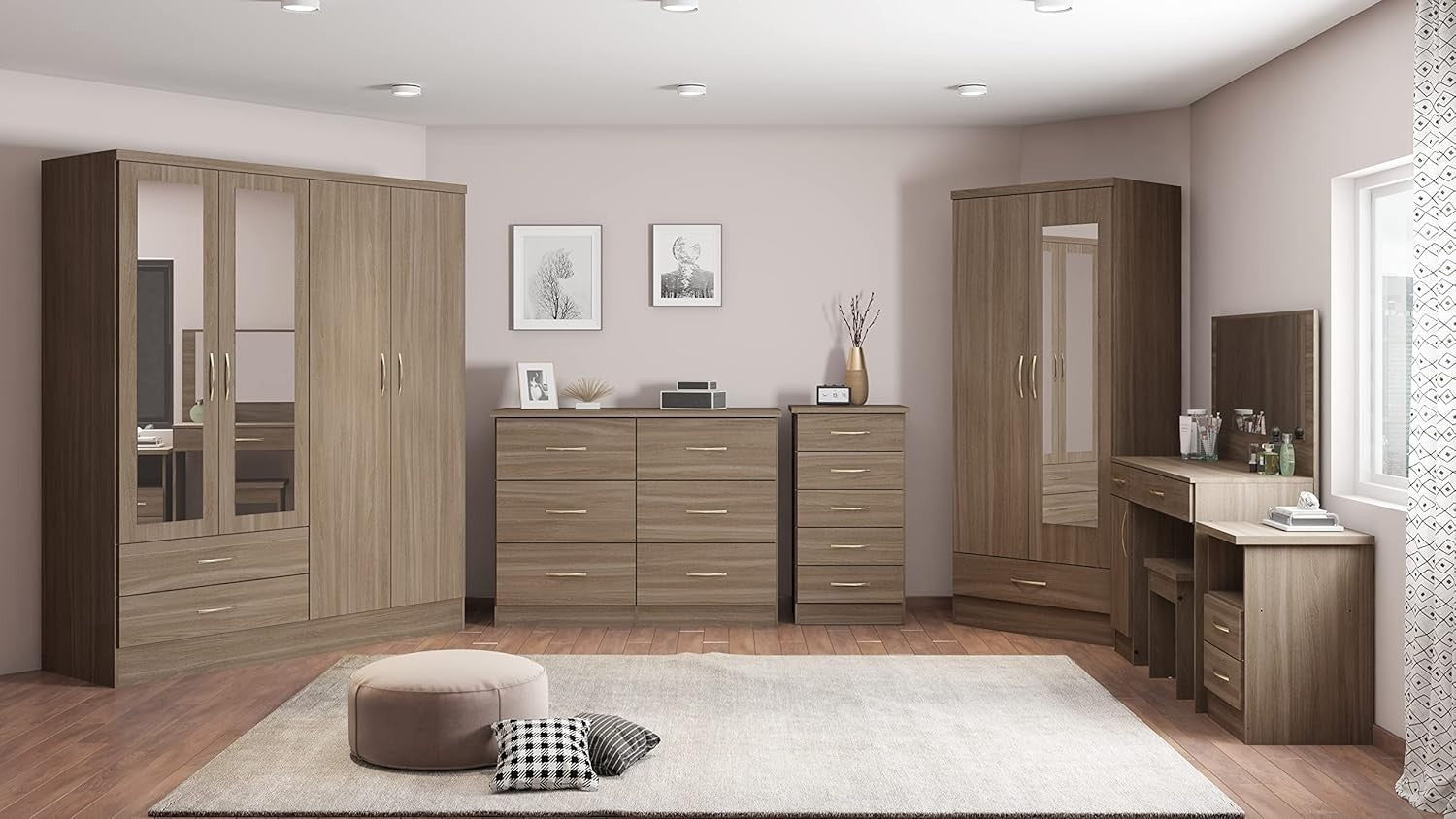 Rustic 4 Door 2 Drawer Oak Wardrobe with Mirror & Spacious Storage