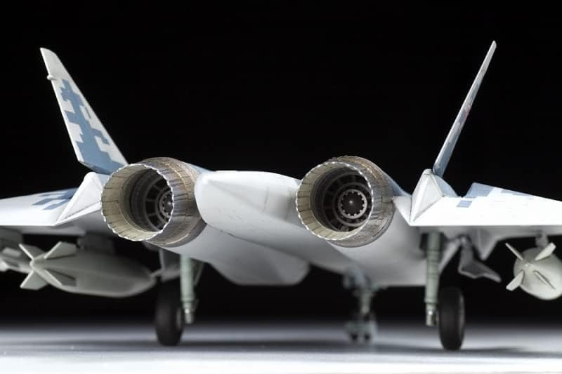 1:72 Sukhoi SU-57 Fighter Jet Model Kit – Beginner-Friendly, Detailed Build
