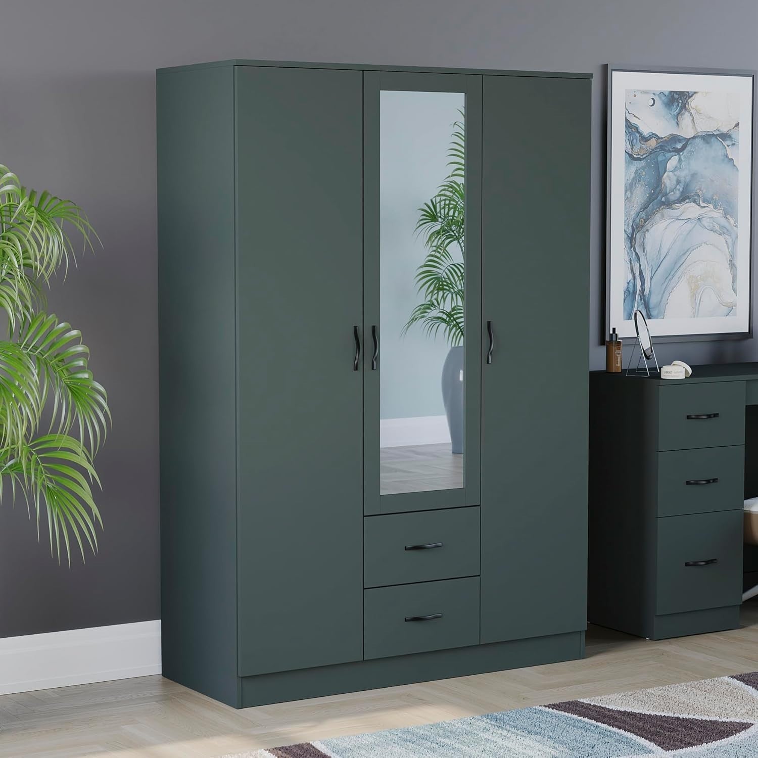 3 Door Mirrored Wardrobe with Hanging Rail & Adjustable Shelf Storage
