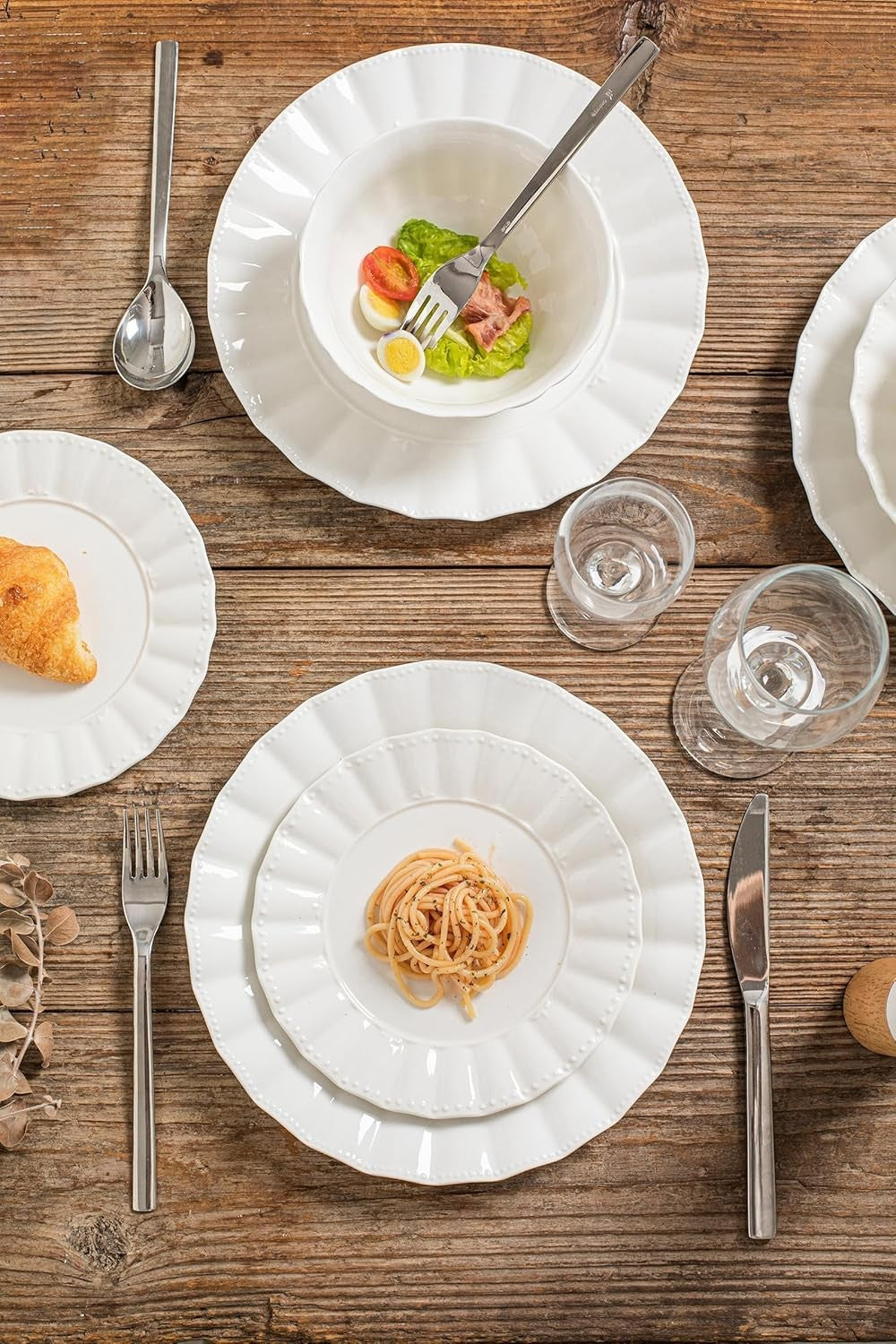 12pc Bone China Dinner Set Plates Bowls White Wavy Design Service for 4