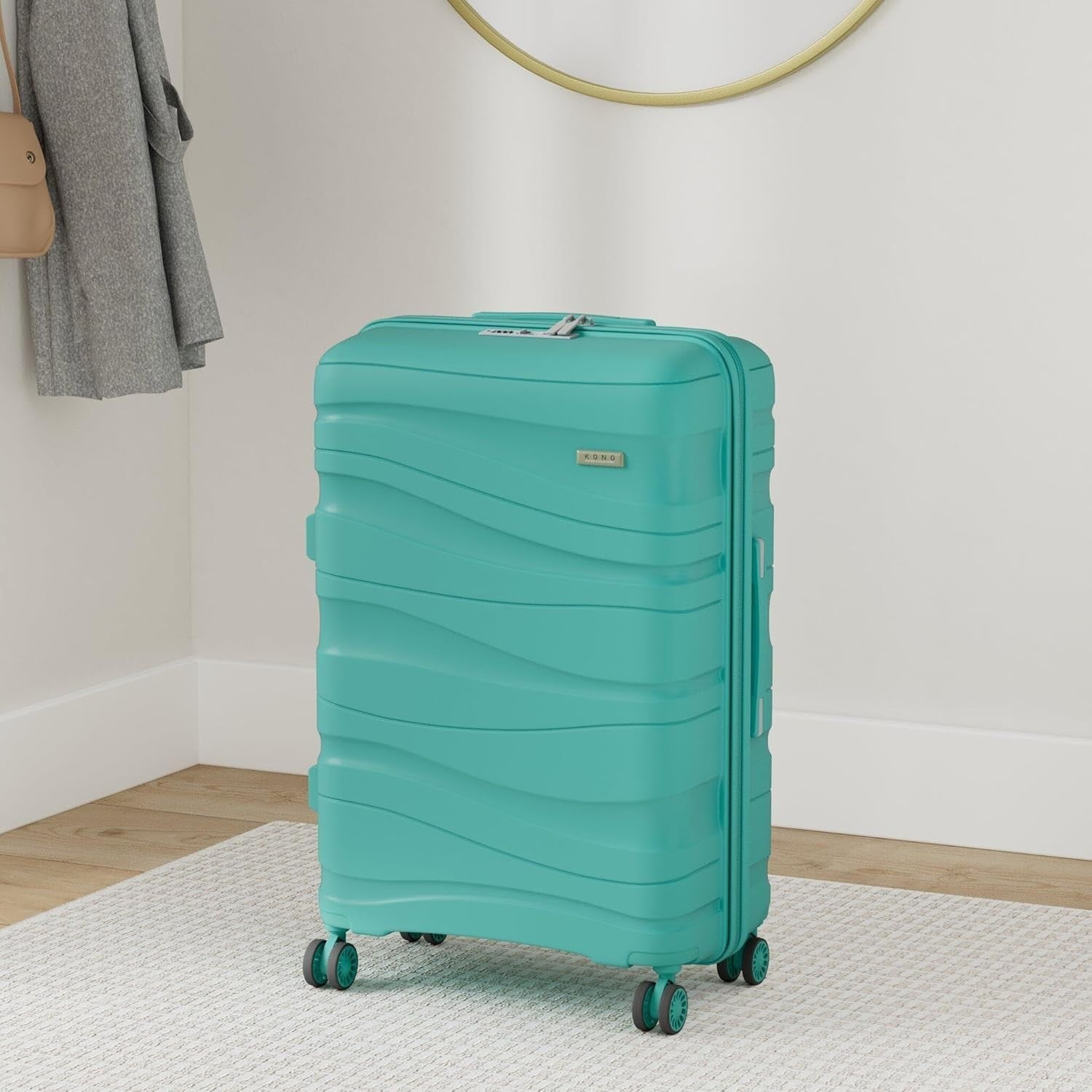 28in Large Check In Suitcase Polypropylene Hard Shell TSA Lock Spinner